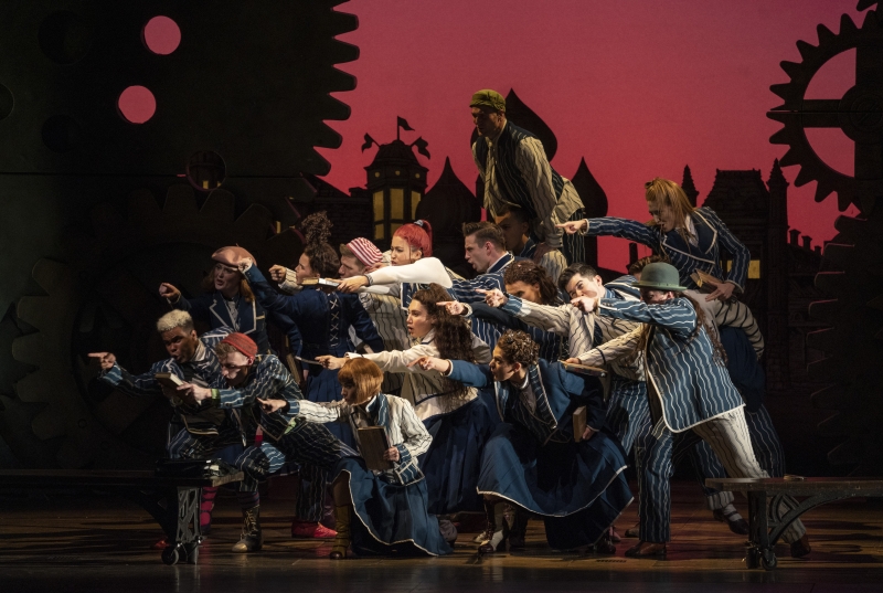Review WICKED THE MUSICAL at Hobby Center For The Performing Arts